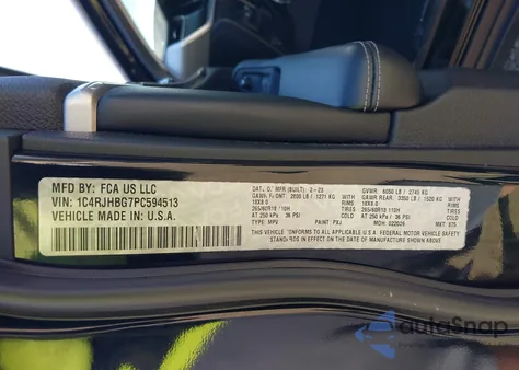 2023 Jeep Grand Cherokee Limited 4X4 from USA, damaged, VIN 1C4RJHBG7PC594513